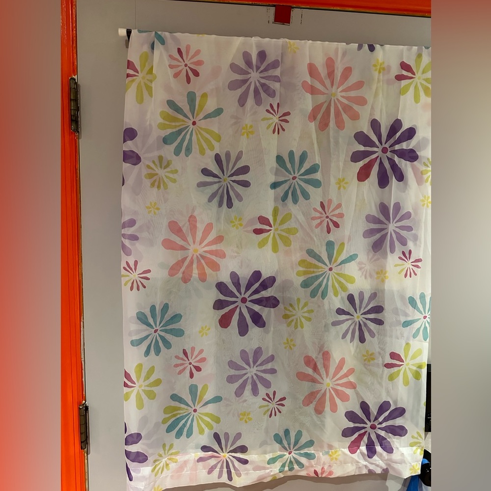 Sheer, flowered curtains